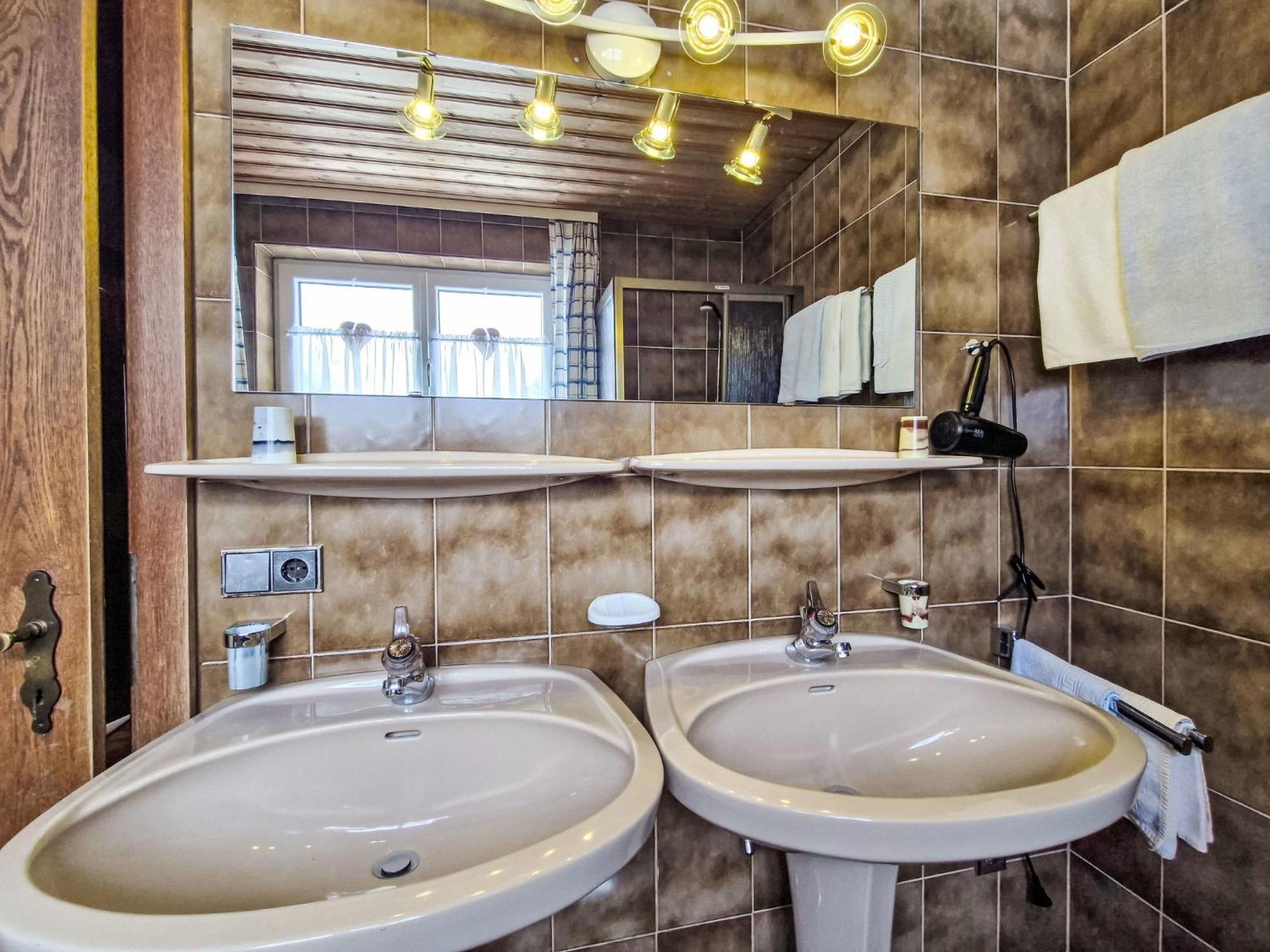פלאנגרוס Apartment Daheim - Wildspitz - Pzt380 By Interhome מראה חיצוני תמונה